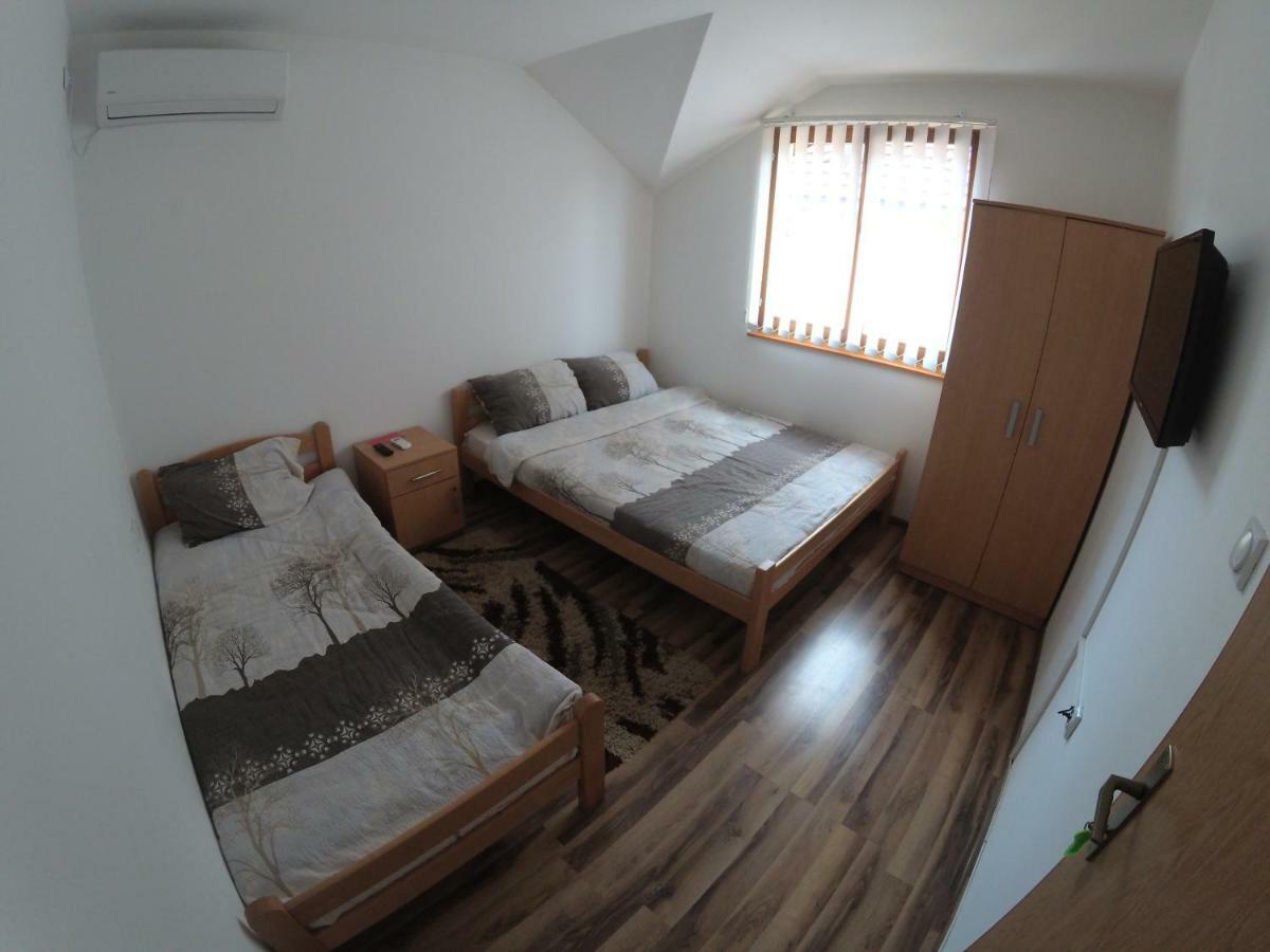 Apartment And Rooms Konak Višegrad 외부 사진