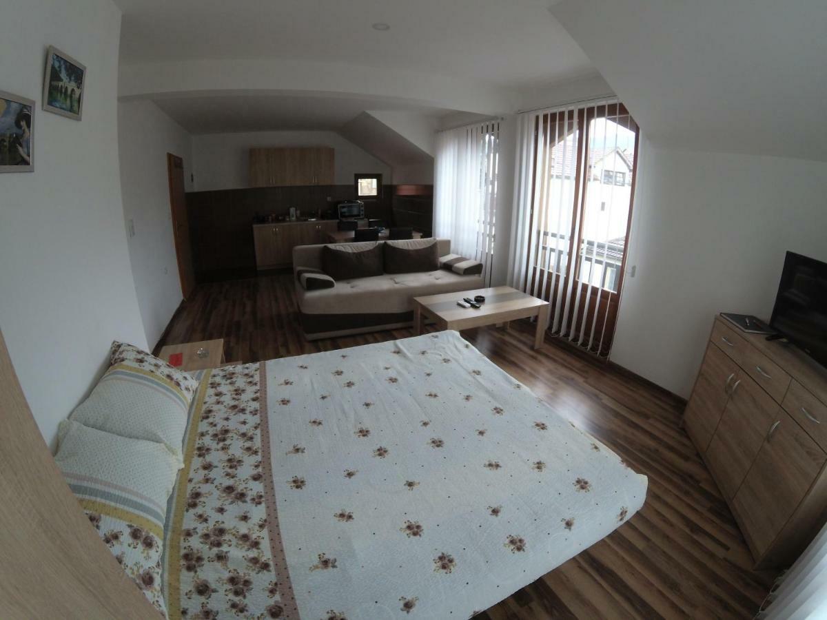 Apartment And Rooms Konak Višegrad 외부 사진