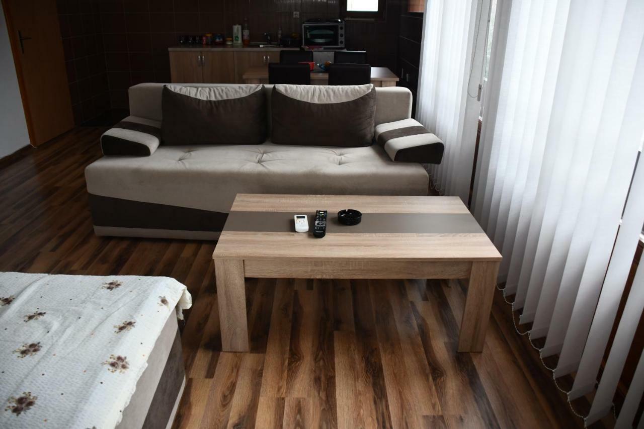 Apartment And Rooms Konak Višegrad 외부 사진