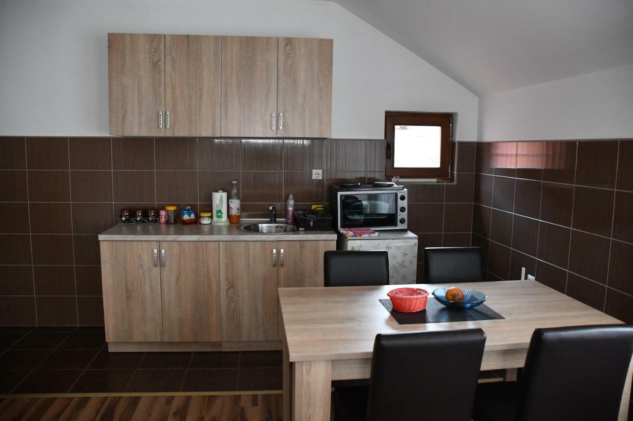 Apartment And Rooms Konak Višegrad 외부 사진