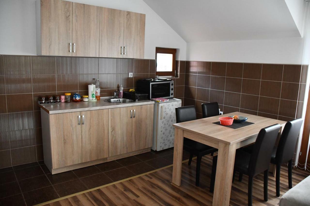 Apartment And Rooms Konak Višegrad 외부 사진